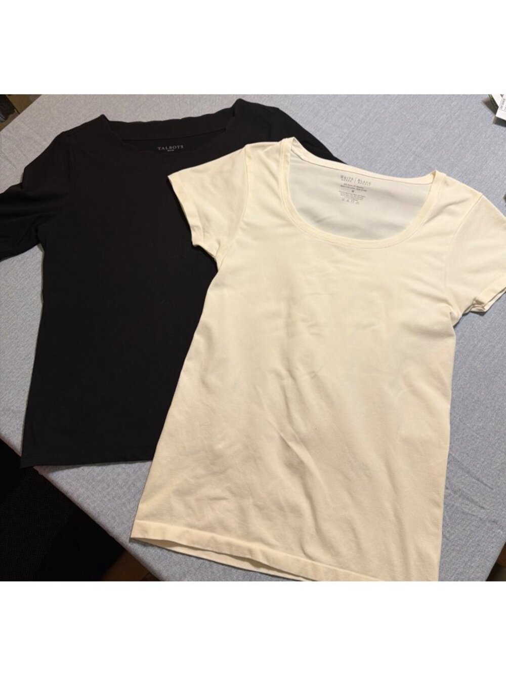 Talbots White House Black Market Short Sleeve Shirts Cream Black Scalloped Sz M